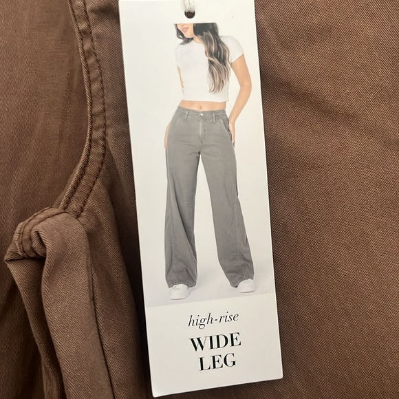 REgeneration by Celebrity Pink High Rise Wide Leg Pant - Picture 7 of 10